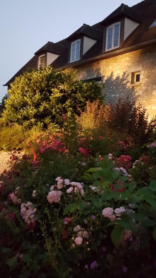 Moulin De Giboudet Chambres D'Hotes Bazainville Exterior photo